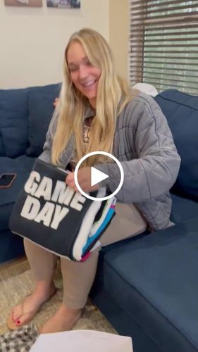 T-shirt quilt with sports, team spirit themes by Jennifer from AZ