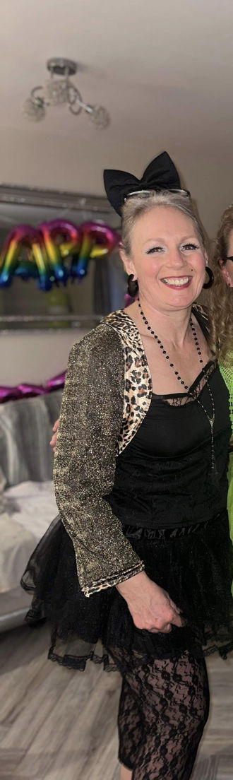 Customer photo review of 80s Wild Child Costume, Black