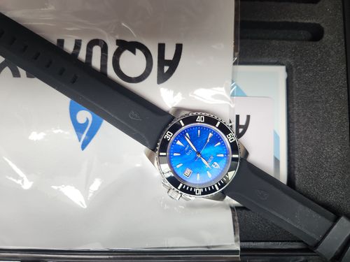 Customer photo review of Aquacy 1769 Hei Matau Men's Automatic 300M Blue Diver MOP Watch 1769.BLMP.B.S