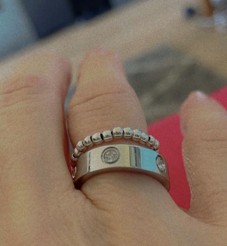 Customer photo review of Timeless Stone Ring 14K Vergoldet