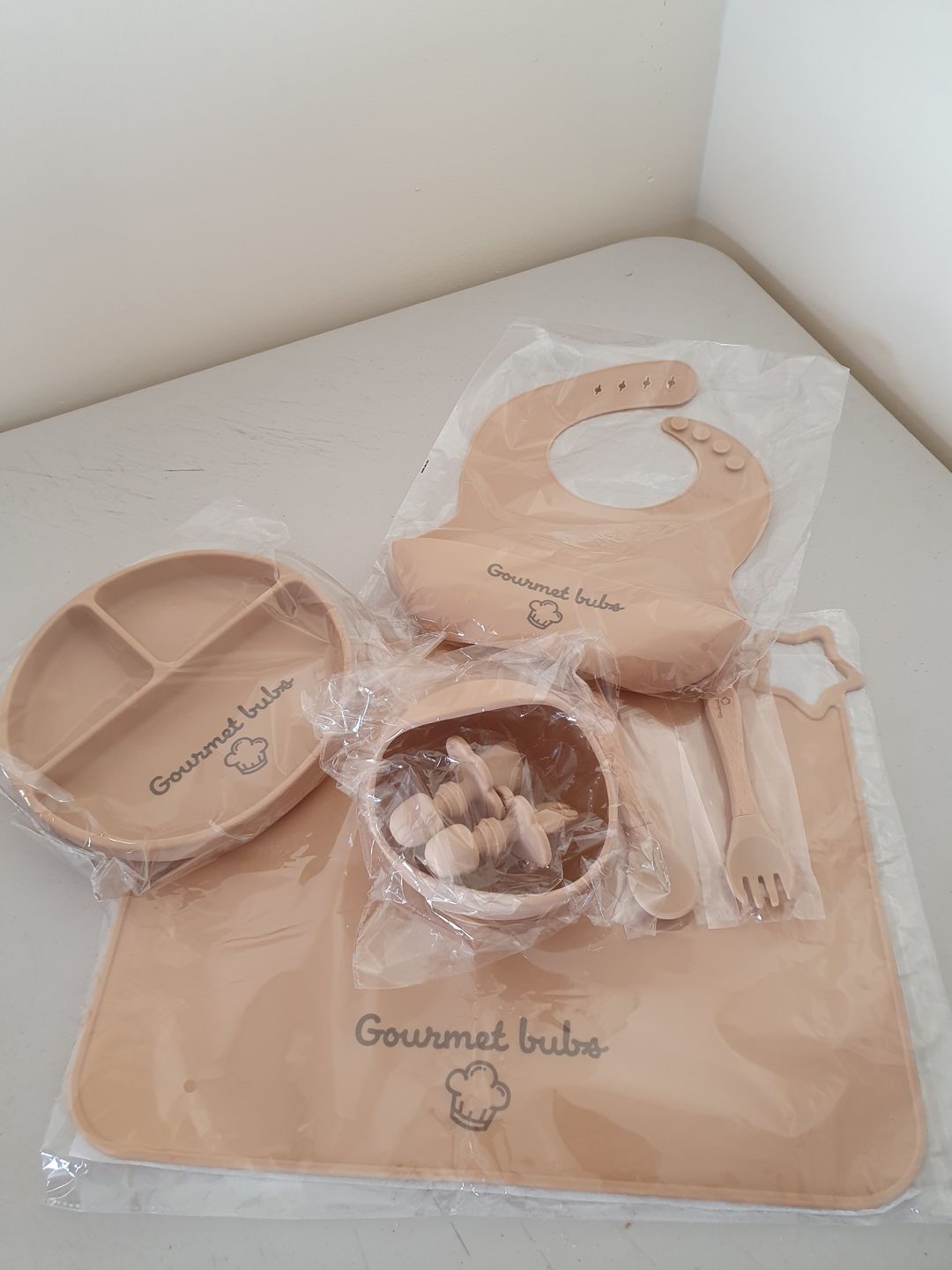 Customer photo review of Gourmet Bubs 8 Piece Feeding Set - Nude
