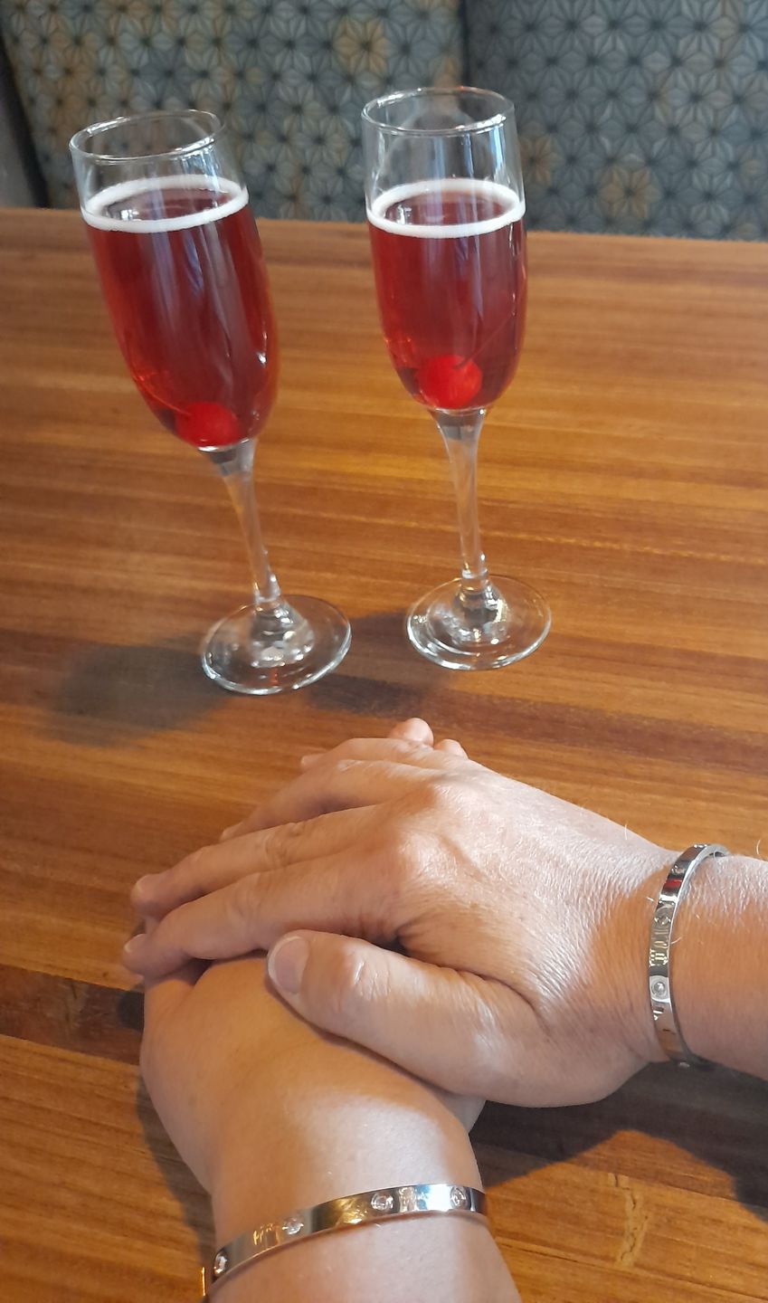 Customer photo review of IT’S DESIGNER BRACELETS | Tarnish Free | Stainless Steel | Bracelet (1 piece)