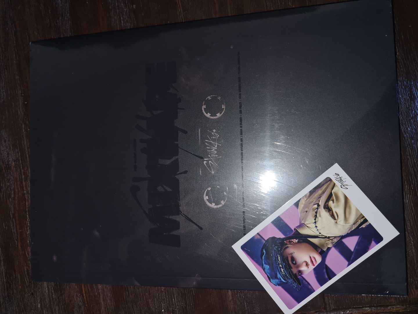 Customer photo review of STRAY KIDS - DEBUT ALBUM [MIXTAPE]