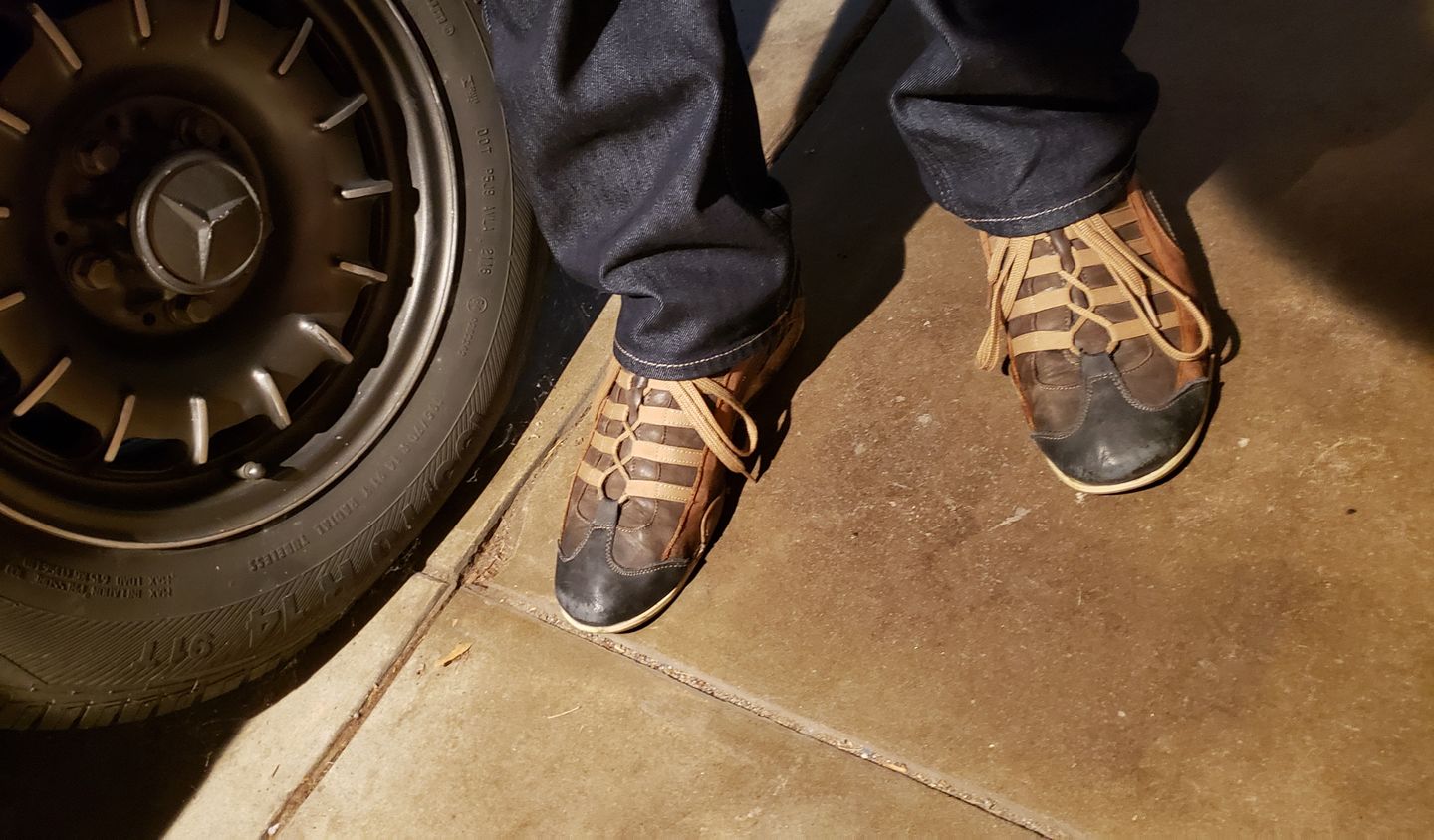 Customer photo review of Men's GrandPrix Sneaker in Designo Marron (Medium and Dark Brown)