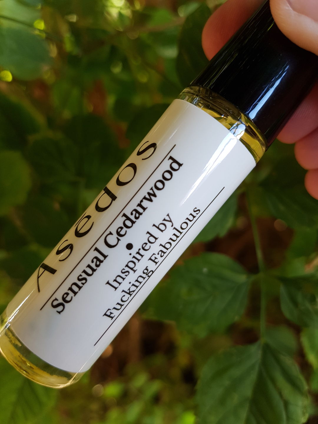 Customer photo review of SENSUAL CEDARWOOD PERFUME OIL