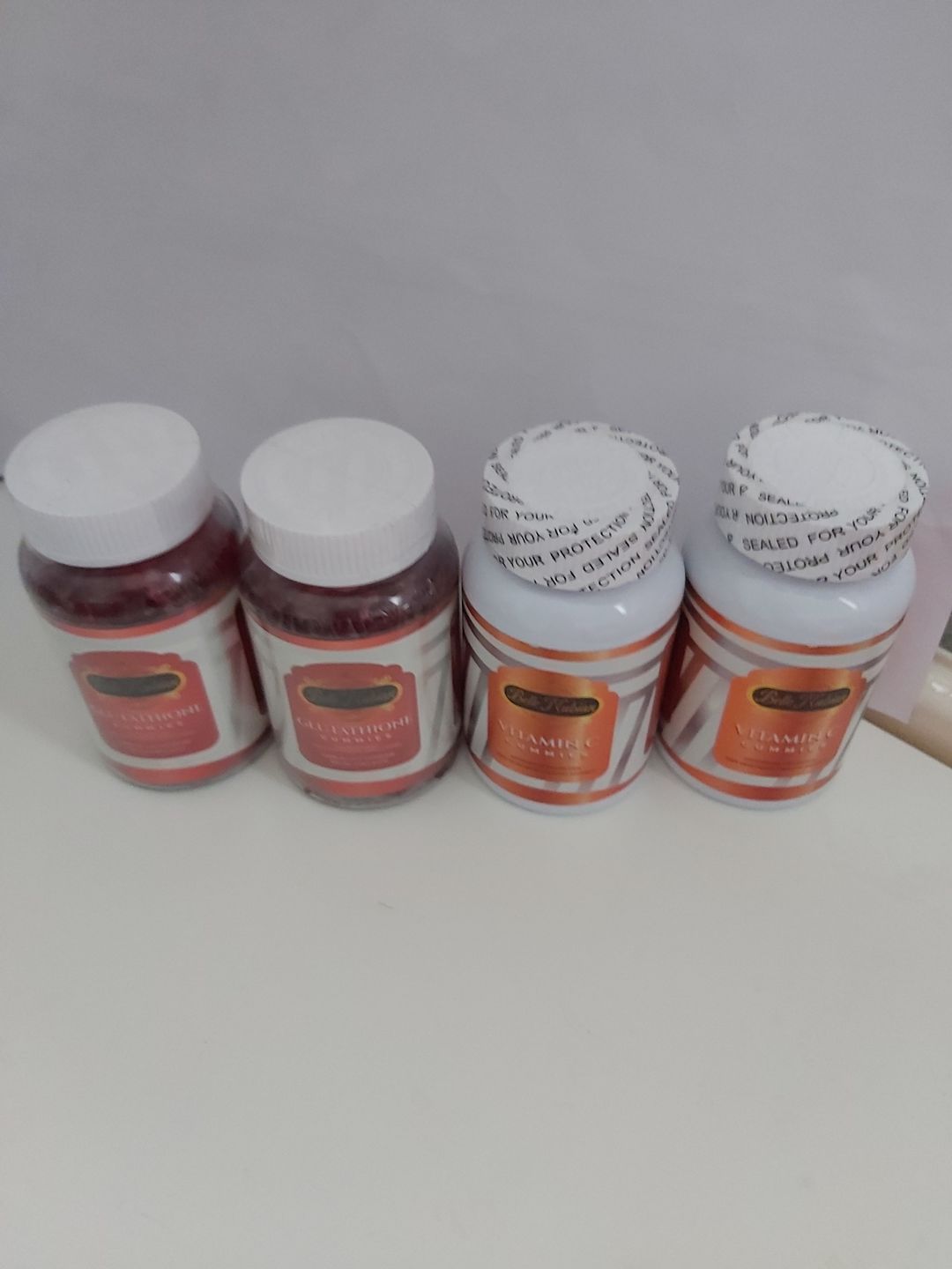 Avis photo client du lot de gummies Lightening Gluta (pour tous les types de peau)