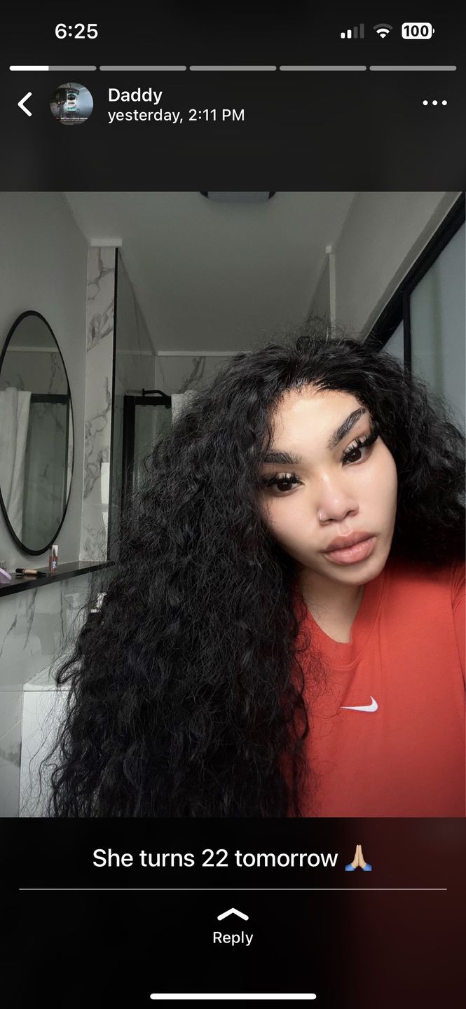 Customer photo review of Full Frontal Natural wave wig 30inch