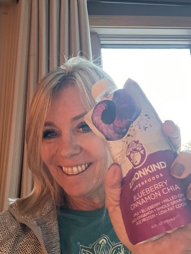 Customer photo review of 3 Day FAT-BURN Latte Cleanse, Vegan Meal Replacements (15 Lattes) + Bottle