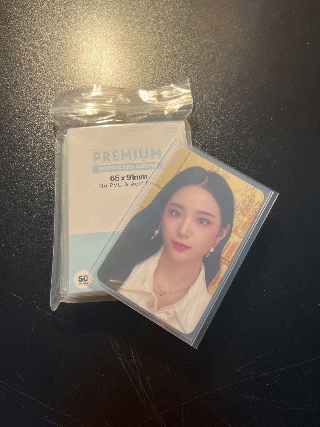 Customer photo review of PREMIUM PHOTOCARD SLEEVES - BLUE VERSION (65x91MM)