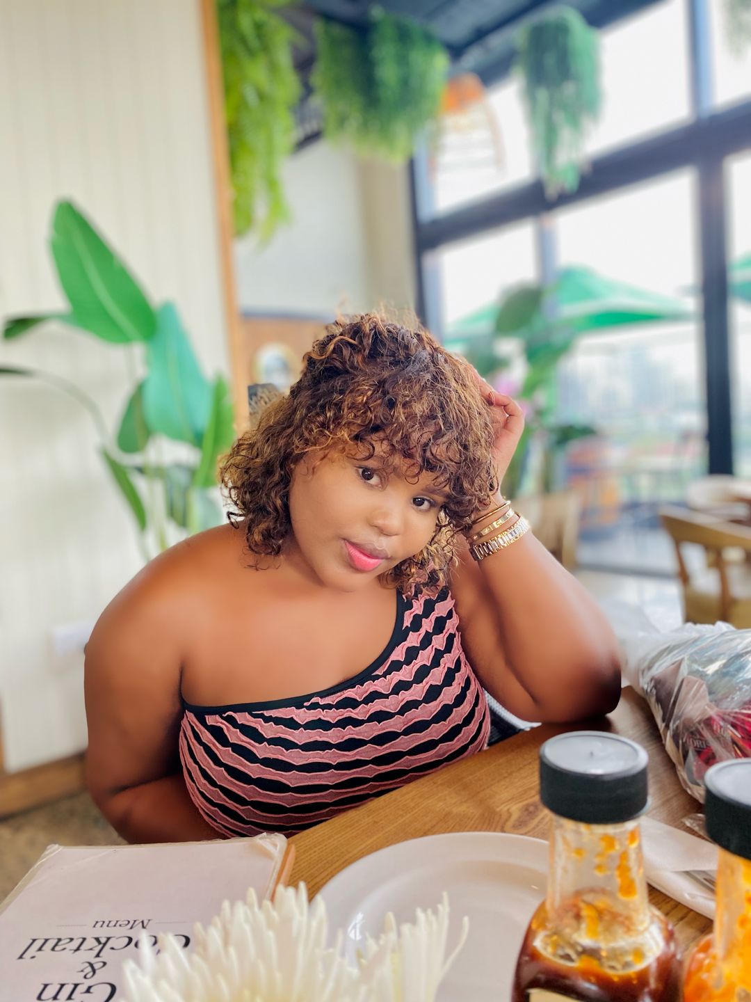 Customer photo review of Colour : Highlighted Curly Fringe