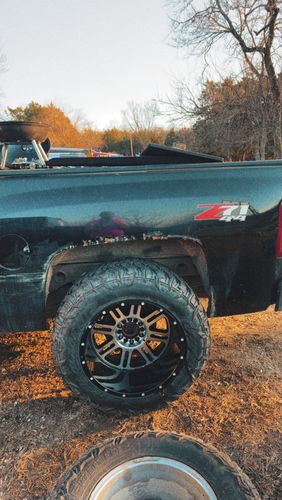 Customer photo review of Upper Control Arm For 2"-4" Lift 2007-2018 Chevy Silverado GMC Sierra 1500