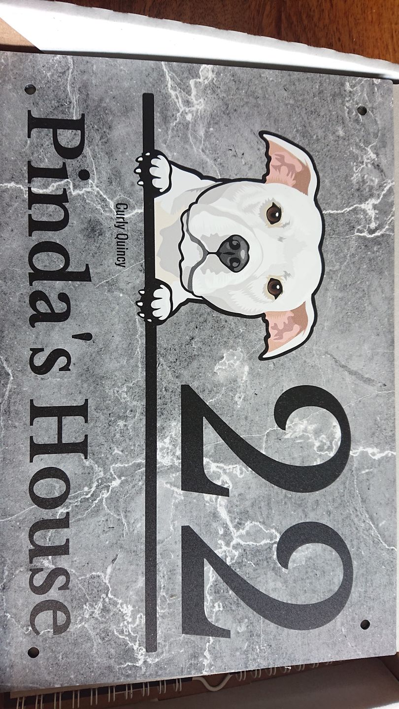 Customer photo review of Huisnummer met marmerlook - Gepersonaliseerd deurbordje