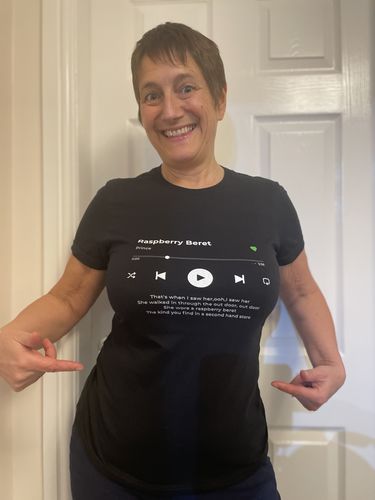 Customer photo review of Your Favorite Song T-Shirt Music Player