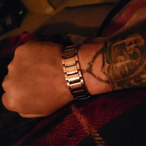 Customer photo review of Magnetic Therapy Bracelet Men Women for Arthritis & Carpal Tunnel Pain Relief Pure Copper.