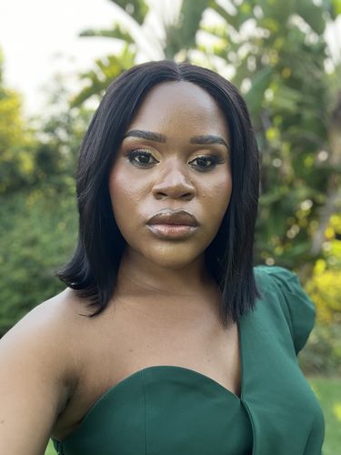 Customer photo review of Brazilian BLUSH 10A Bob Lace Wig - 12"