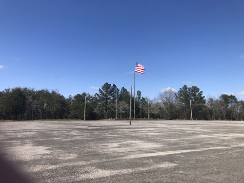 Customer photo review of 4x6ft  Alabama Flag (Popular Size)