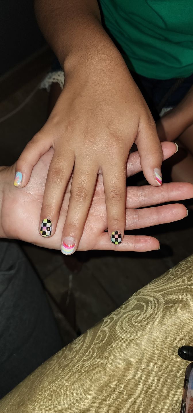 Customer photo review of Tropical Nail