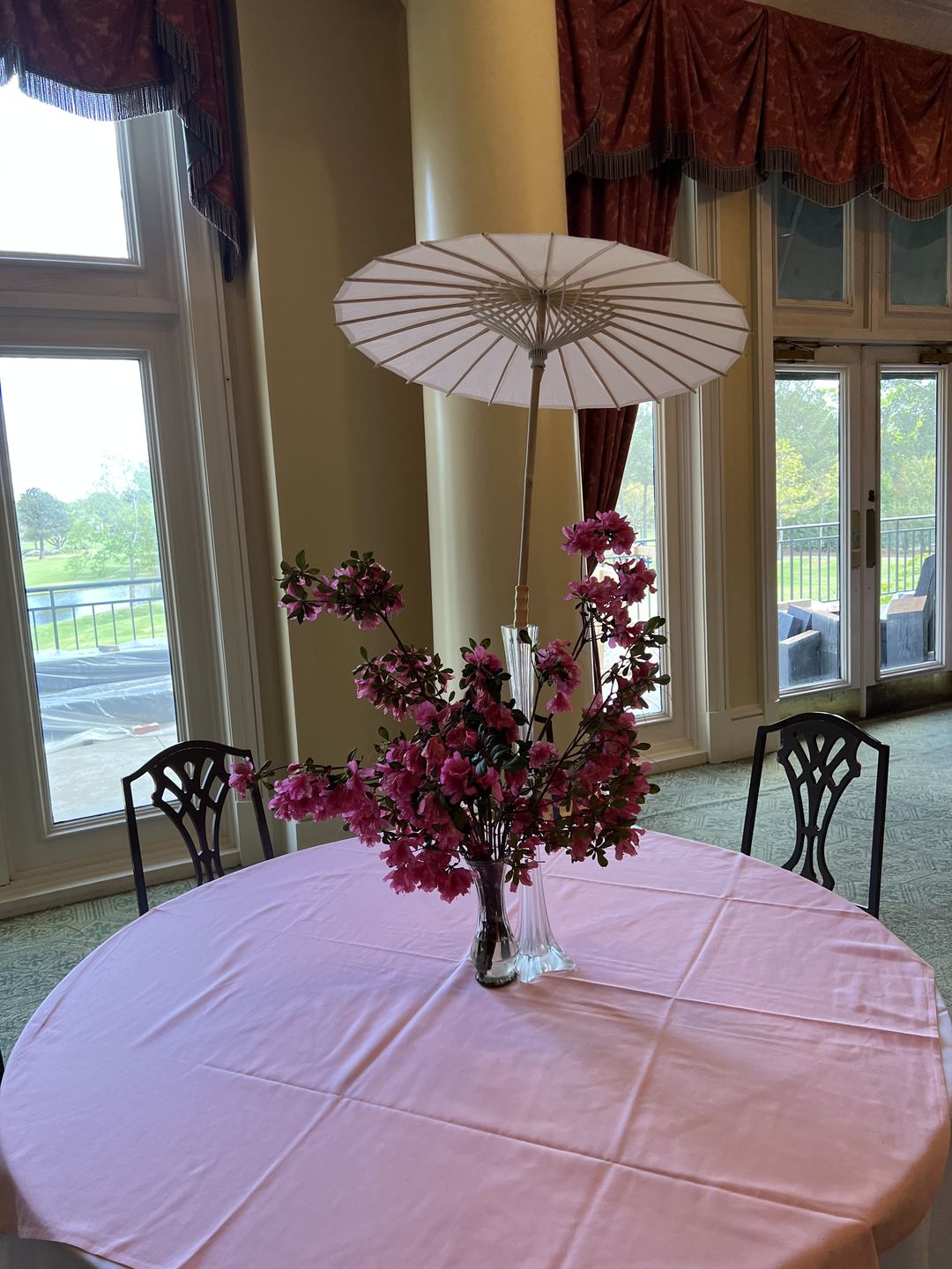 Customer photo review of 28" Wedding Beige Paper Parasol Umbrellas with Elegant Handle