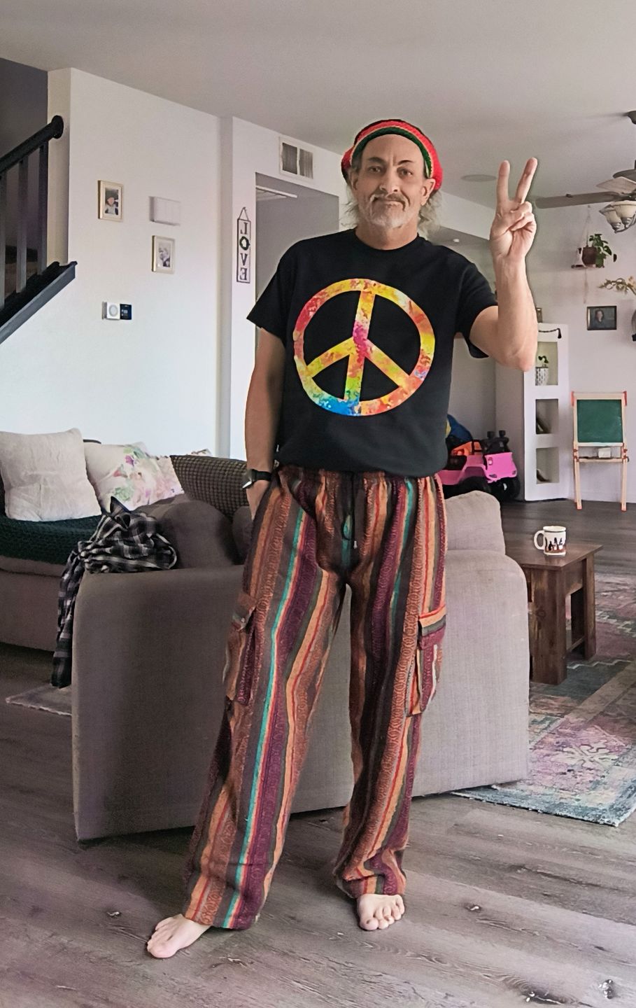 Customer photo review of Woven Cotton Cargo Pants