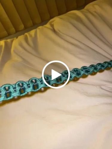 Customer video review of Dark Green Paracord
