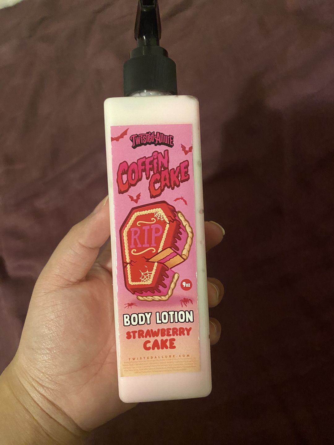 Customer photo review of Coffin Cake Body Lotion (Strawberry Cake)