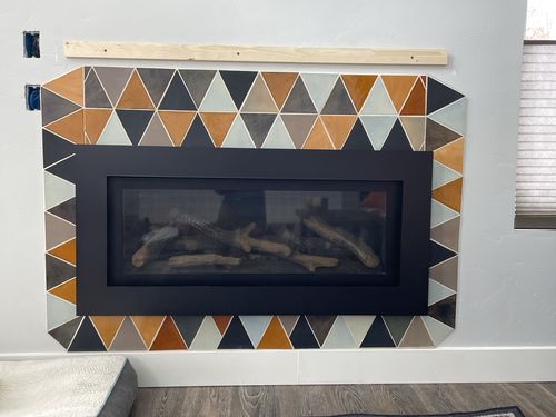Customer photo review of Greyson Blend Large Triangles | Overstock