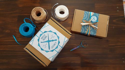 Customer photo review of Self-Locking Mailing Boxes Brown