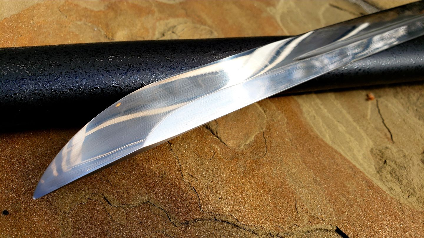 Customer photo review of The Kogetsu seiken Handmade Katana Clay Tempered T10 Steel Unokubi-Zukuri