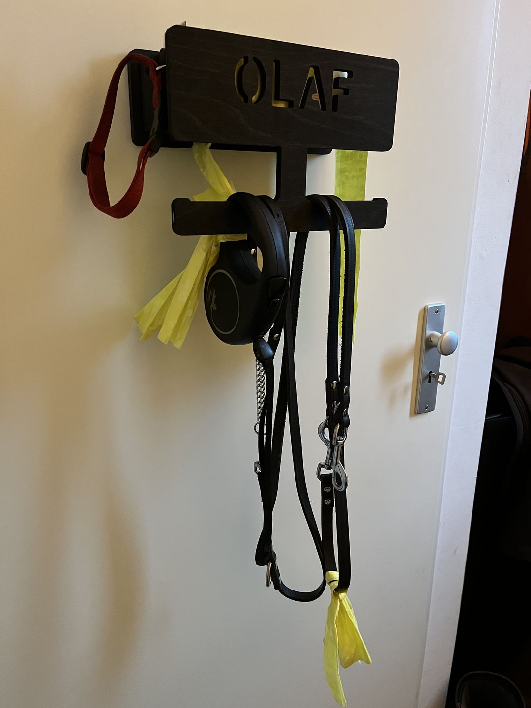 Customer photo review of PERSONALISIERUNG: Hundegarderobe L