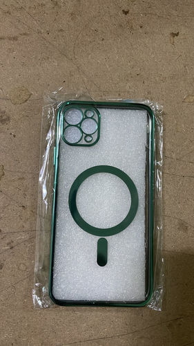 Customer photo review of MagCase Clear+