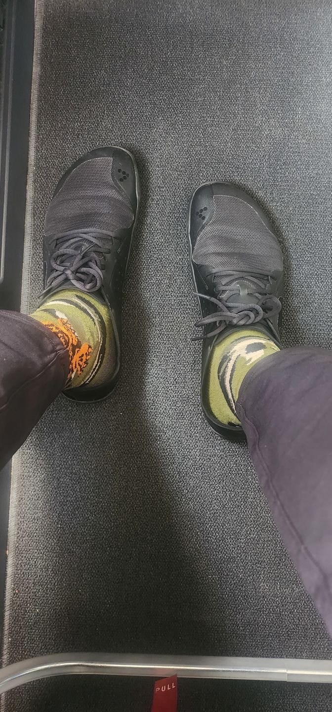 Customer photo review of Vivobarefoot Primus Lite III Mens Obsidian