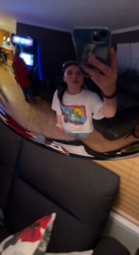 Customer photo review of Vintage Crop Hunger Walk T Shirt Size Large