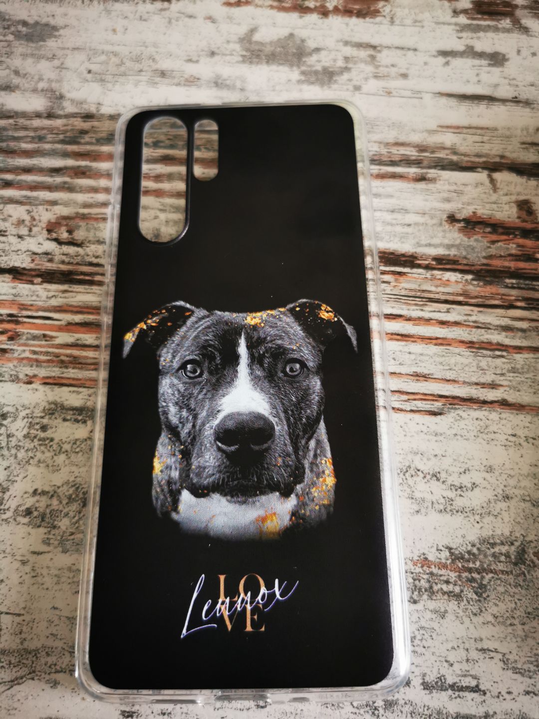 Customer photo review of Personalisierte Portrait Handyhülle – Gold Stil