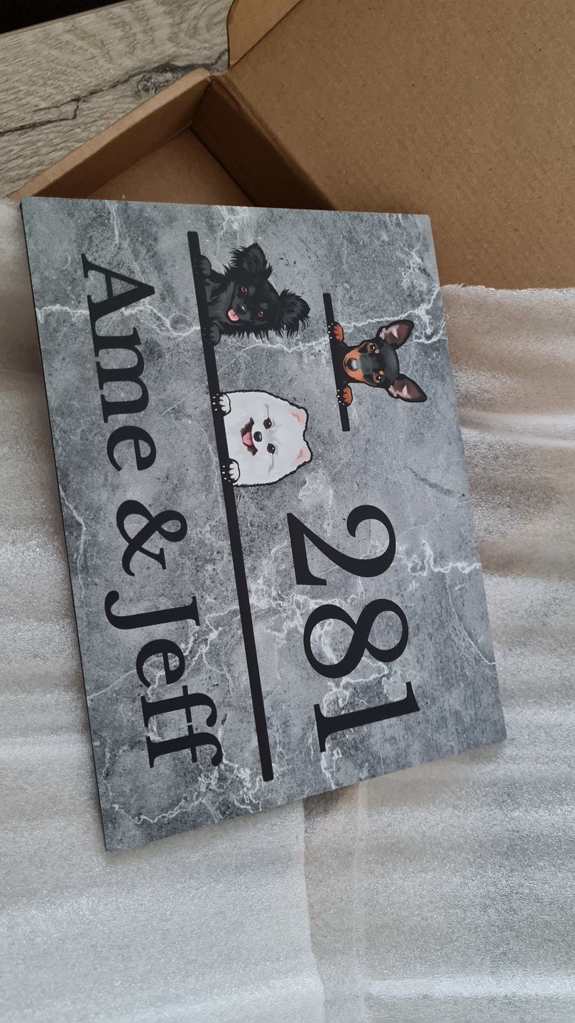 Customer photo review of Huisnummer met marmerlook - Gepersonaliseerd deurbordje