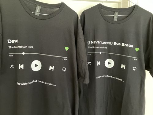 Customer photo review of Your Favorite Song T-Shirt Music Player