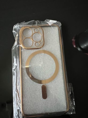 Customer photo review of MagCase Clear+