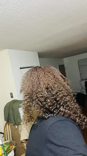 Customer photo review of Ringlet Light Brown 110G