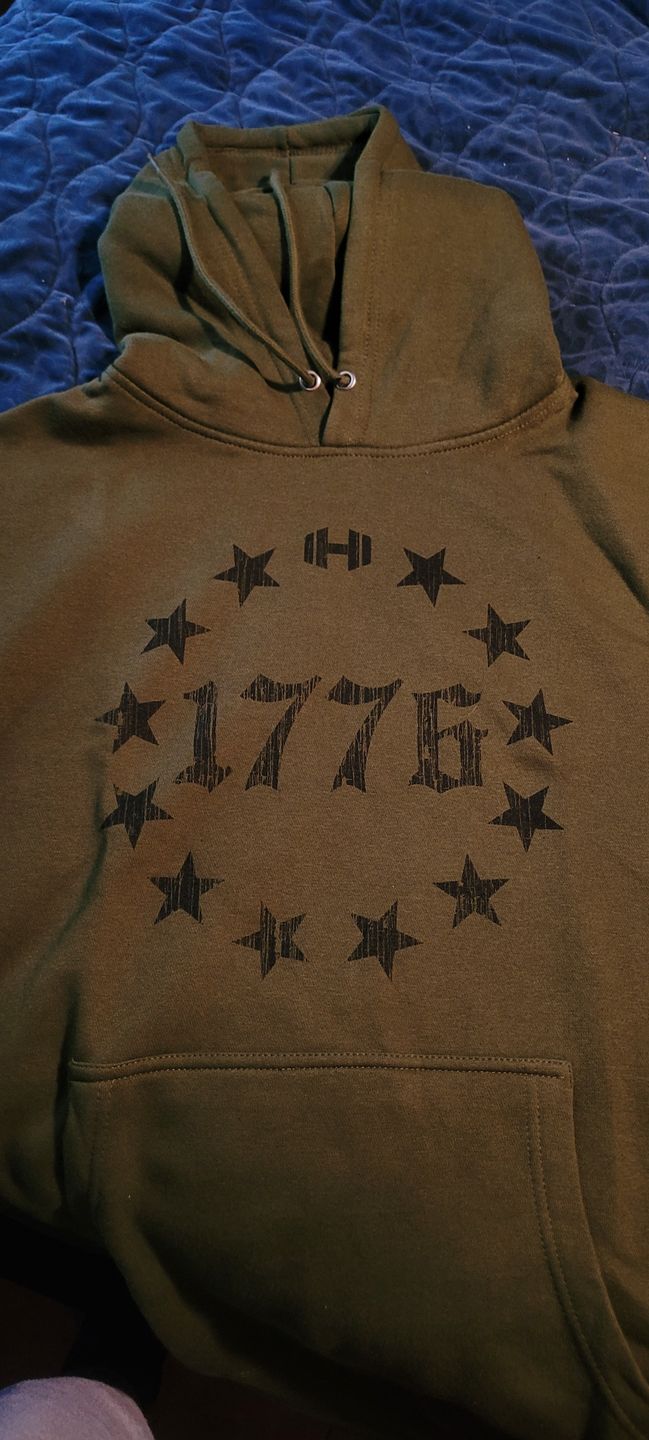 Customer photo review of 1776 Circle Stars Hoodie