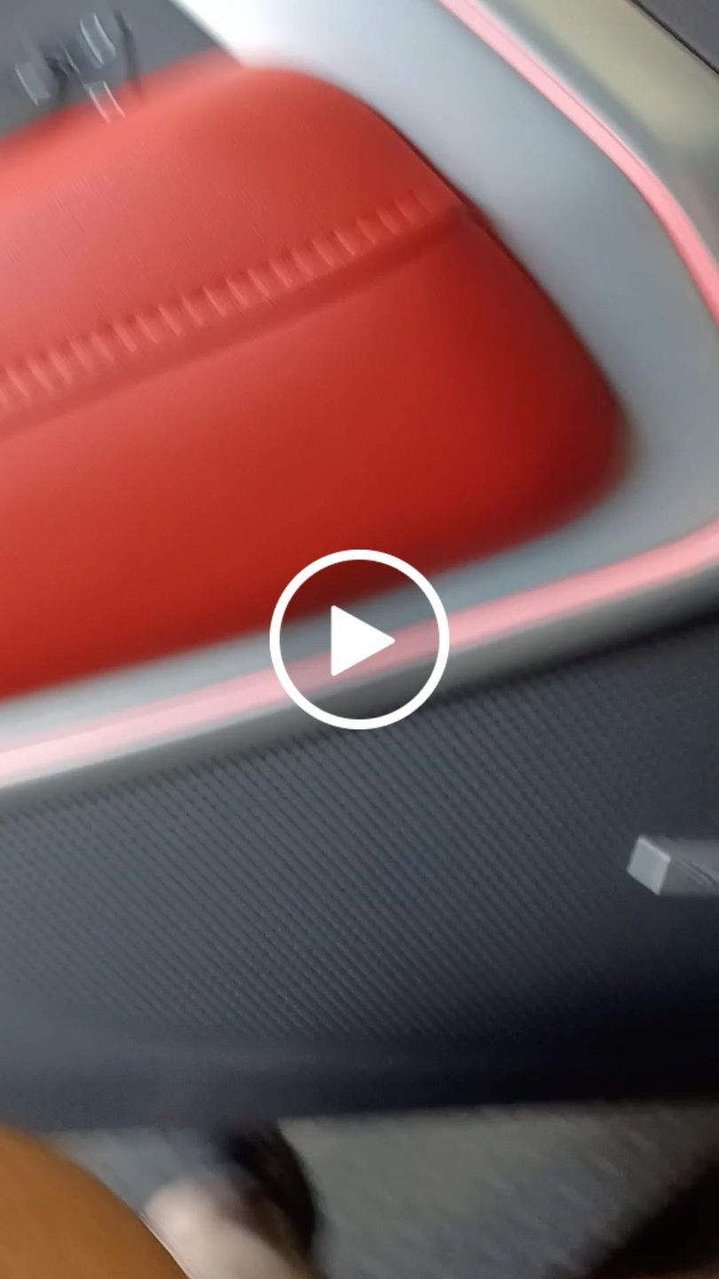 Customer video review of Steering Wheel Full Chrome Delete Cover For 2016-2023 6th Gen Chevy Camaro