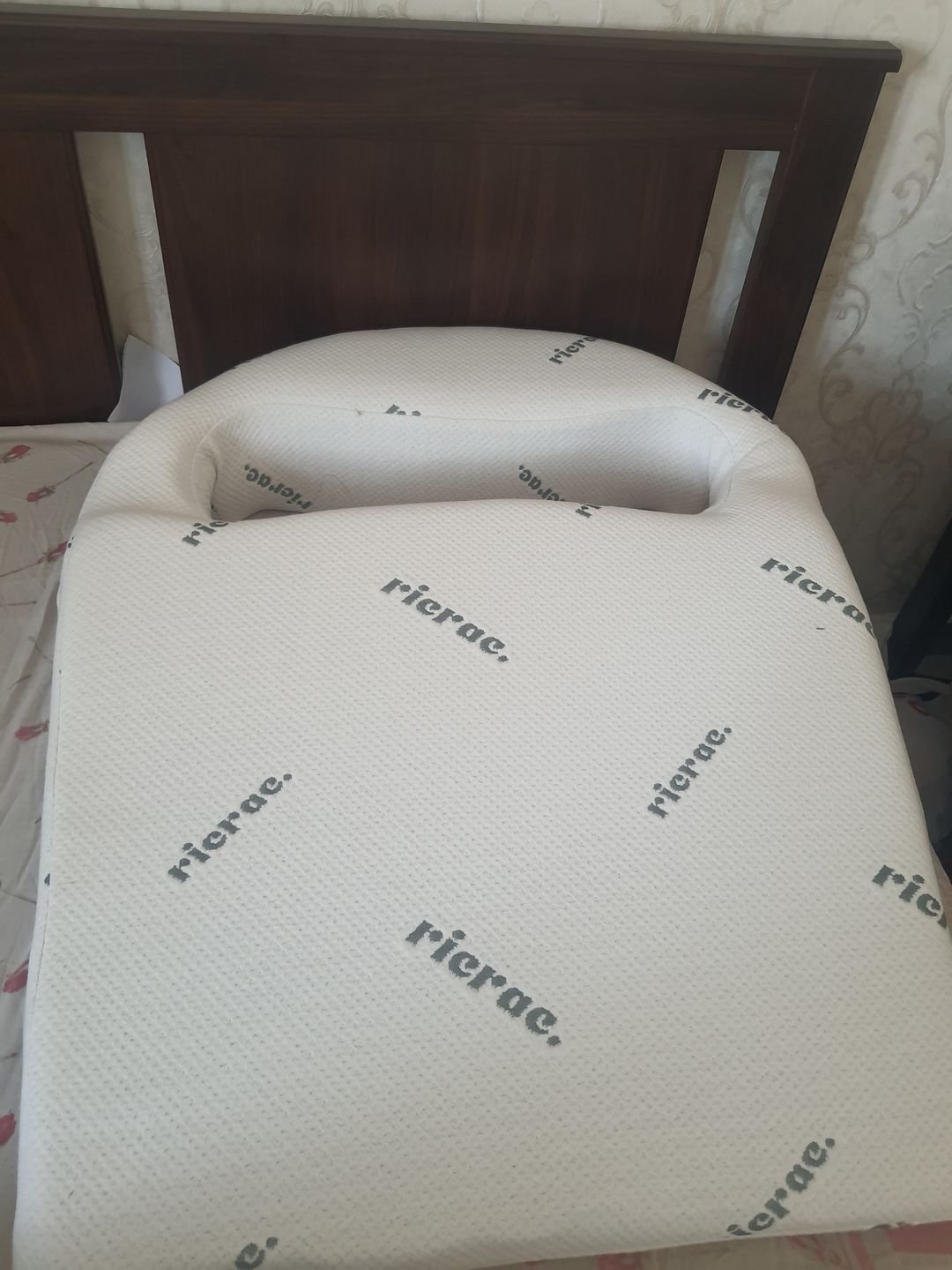 Customer photo review of Wedge Pillow with an Arm Hole - Radon