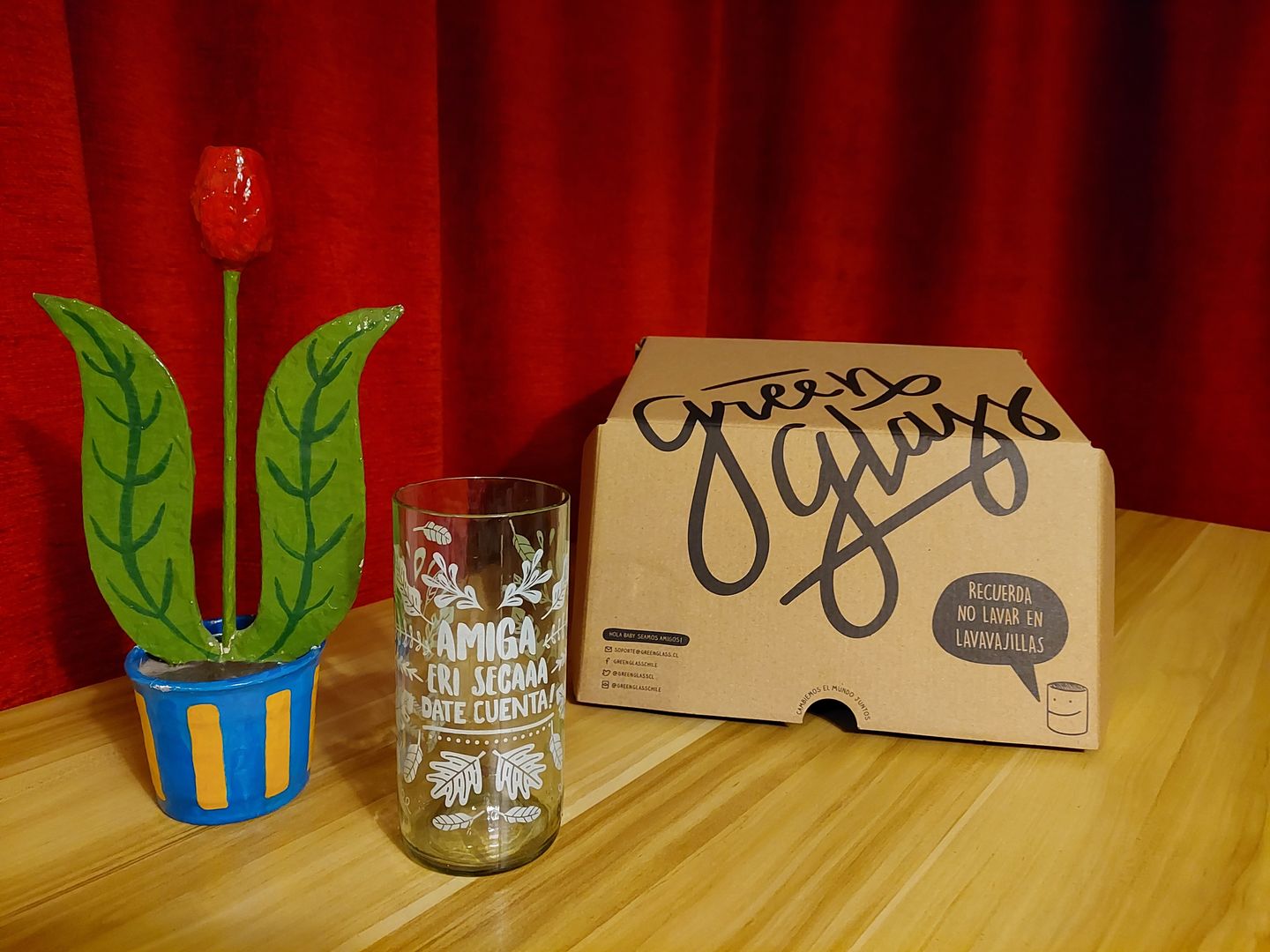 Customer photo review of Vasos Feministas Girl Power Juego de 6 Vasos