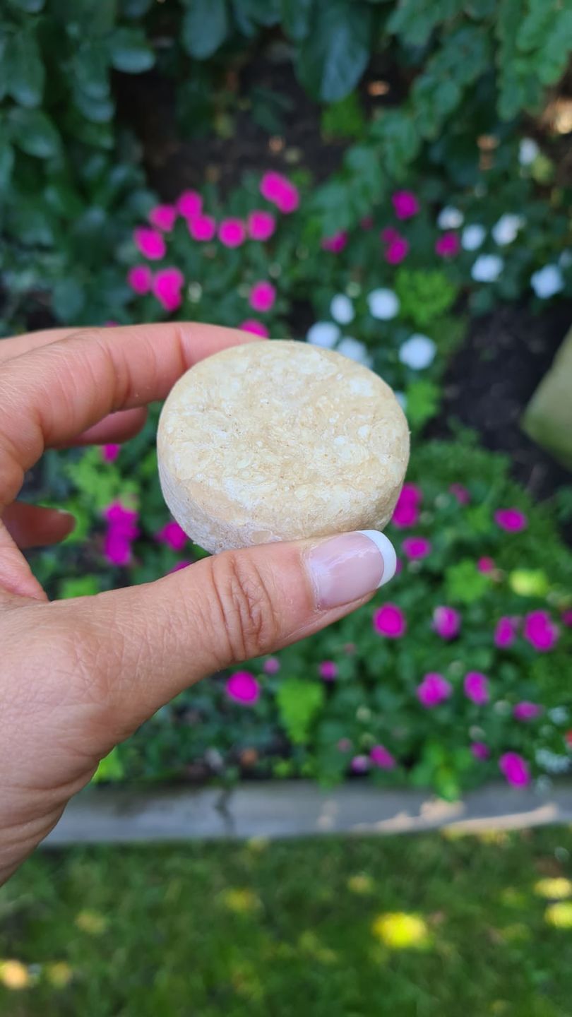 Customer photo review of Tónico anticaída + shampoo anticaída en barra