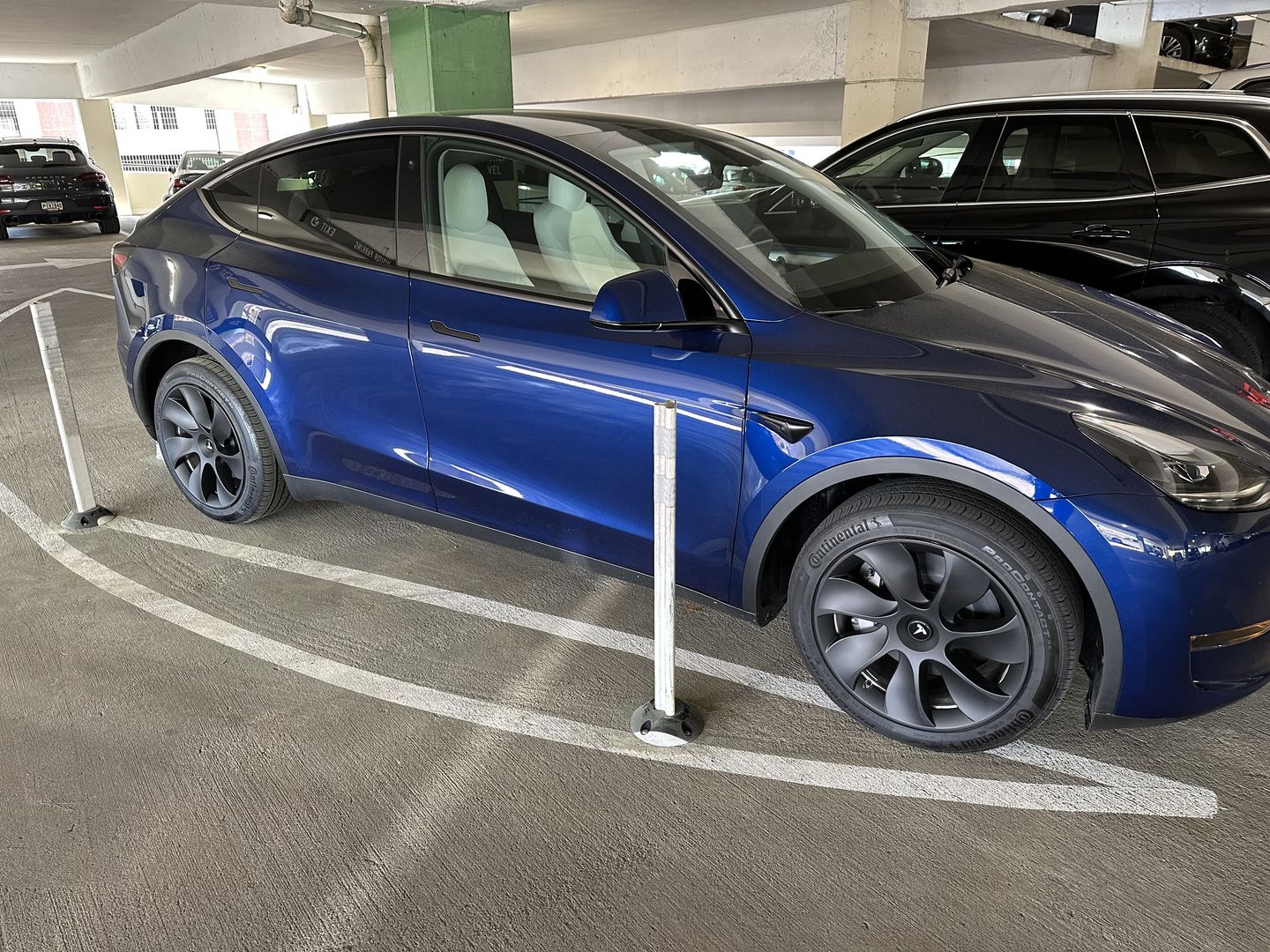 Customer photo review of TESPLUS 19'' Induction Style Wheel Cover for Model Y