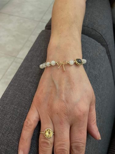 Customer photo review of Bracelet anti-ménopause en Pierre de Lune | Or fin