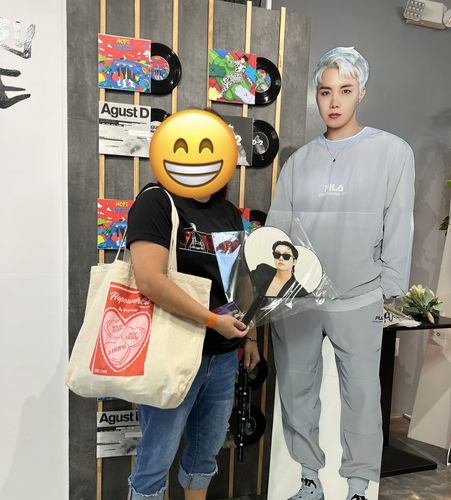 Customer photo review of Hope Candies Gusseted Tote