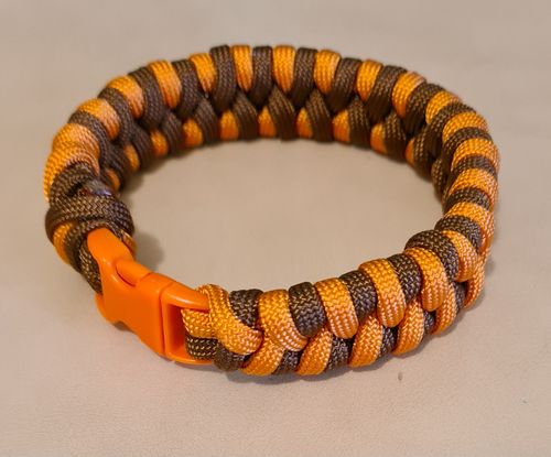 Customer photo review of Chocolate Brown Paracord