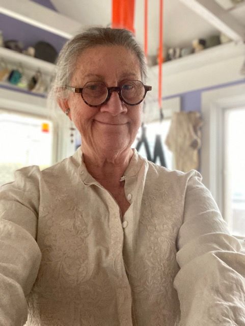 Customer photo review of Plus Size - Women Retro Embroidered  Loose 100% Linen Shirt