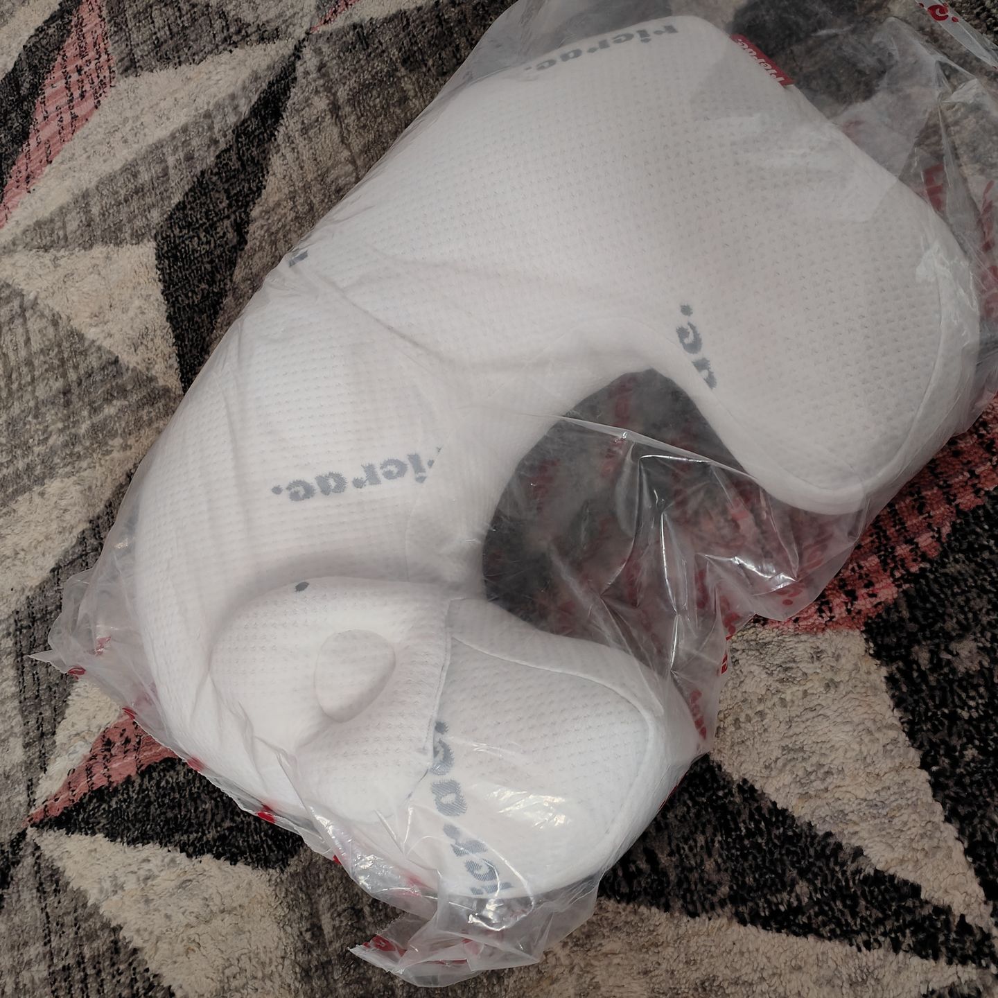 Customer photo review of Breastfeeding Waist Cushion - Redono