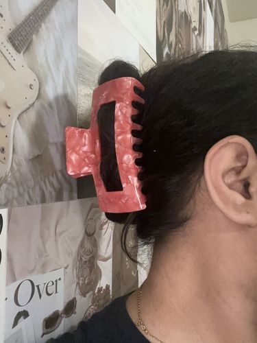 Customer photo review of TR x Bethany XXL Claw Clip