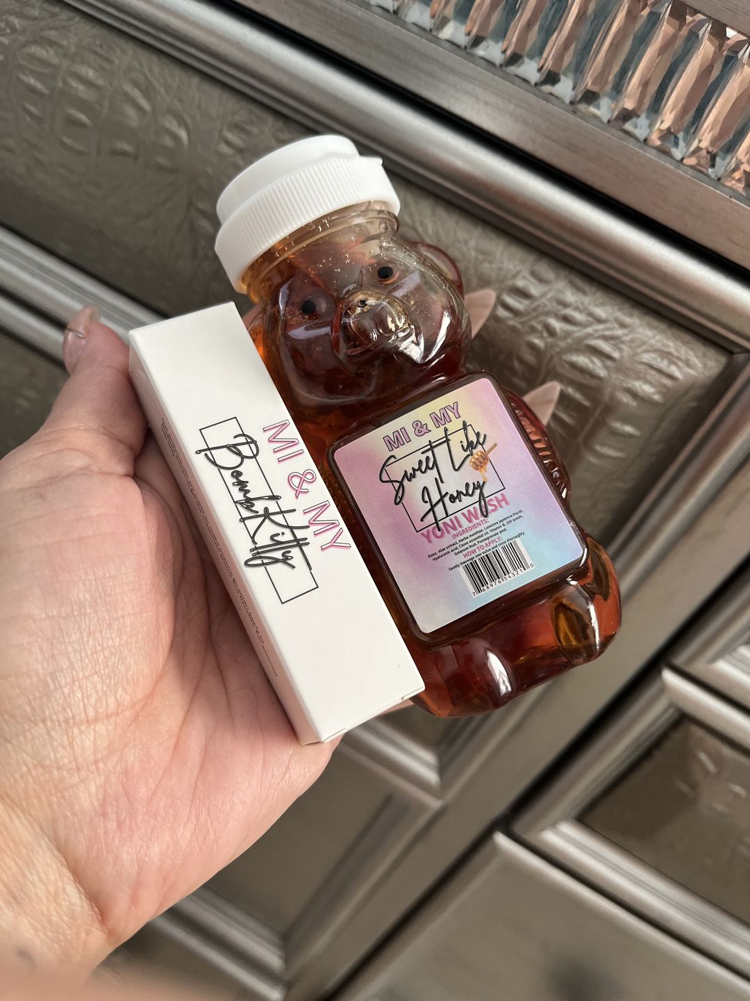 Customer photo review of Bomb Kitty